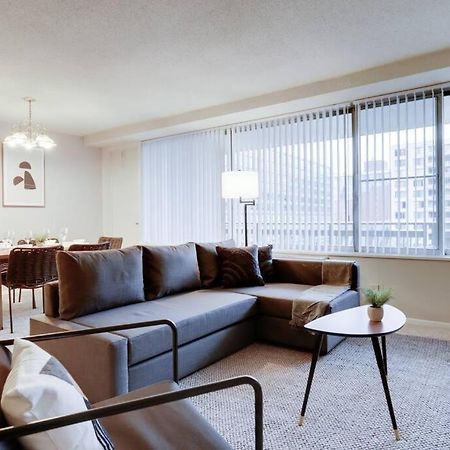 Elegant Apartment W Views At Crystal City Arlington Exterior foto